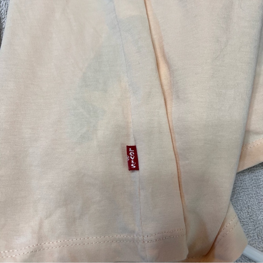 Levi’s Peach Color T-Shirt Size 3X - Picture 7 of 10